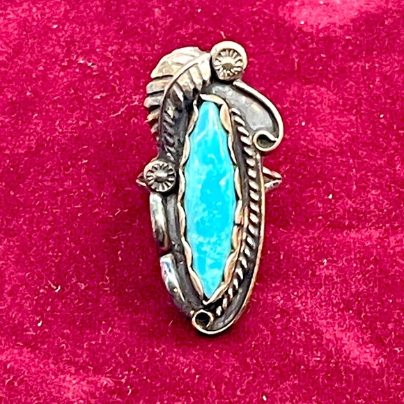 Vintage estate, turquoise silver ring, possibly Navajo - Picture 1 of 6